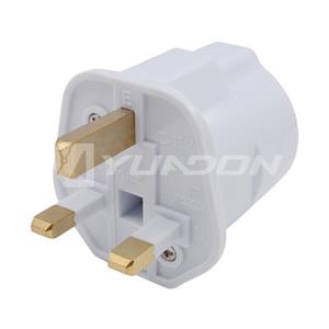 EU to UK Travel Adapter 2 Pin to 3 Pin Converter with Fused CE ROHS Approval